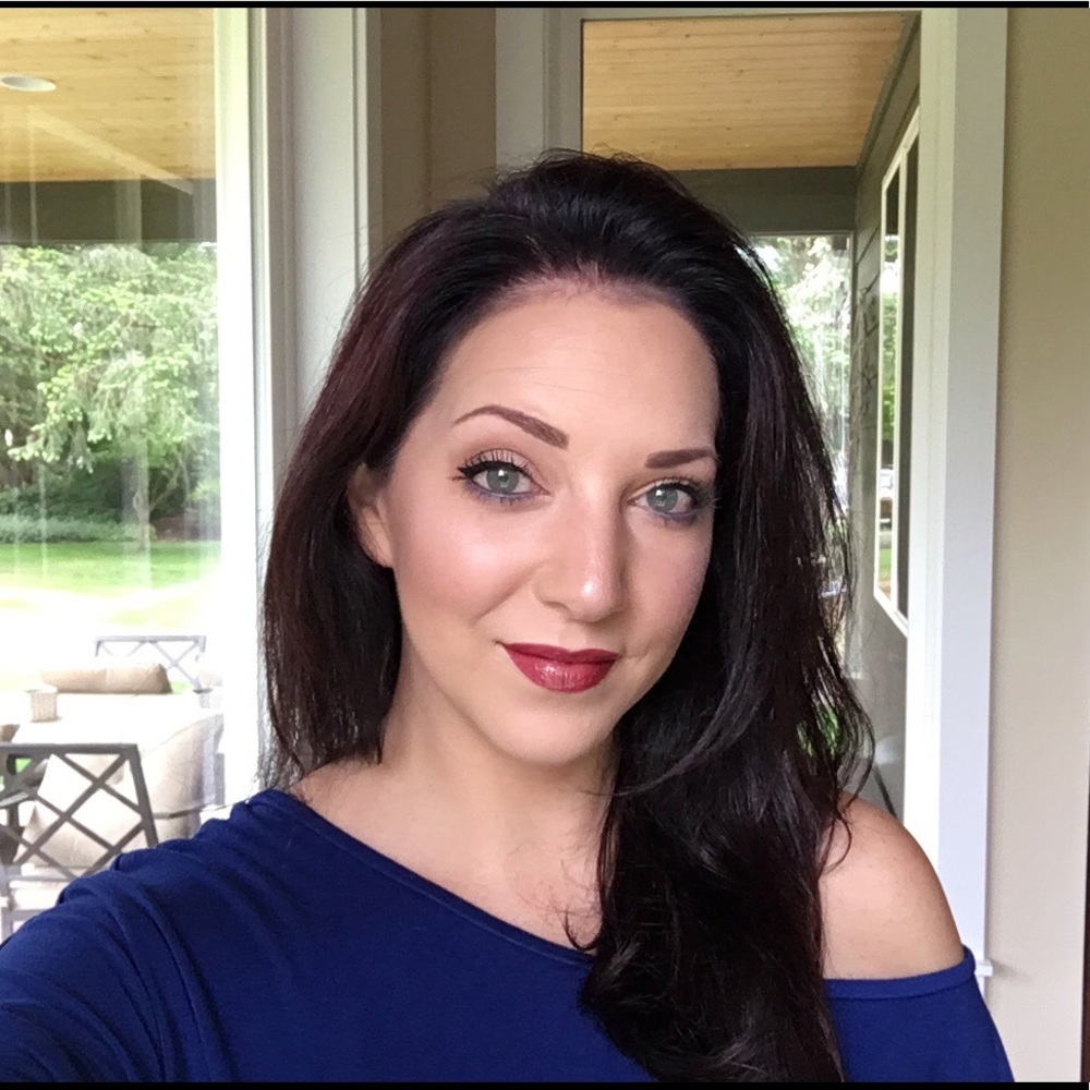 Meet your Posher, Meagan